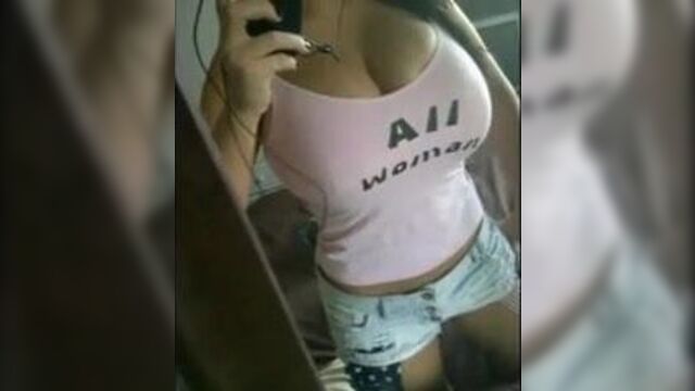 Изобилие больших сисек