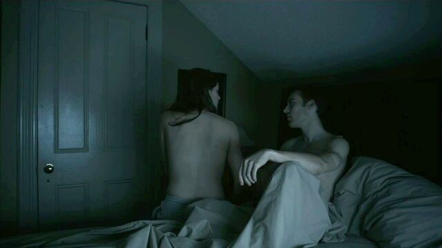 Ashley Greene - сексуальное обнаженное