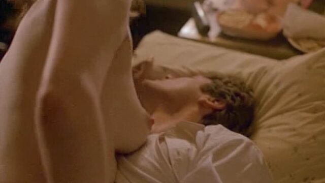 Обнаженная сцена секса с Susan Sarandon в Белом дворце, ScandalPlanet
