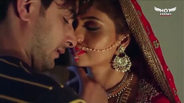 Индийская Suhagraat, секс в первую ночь