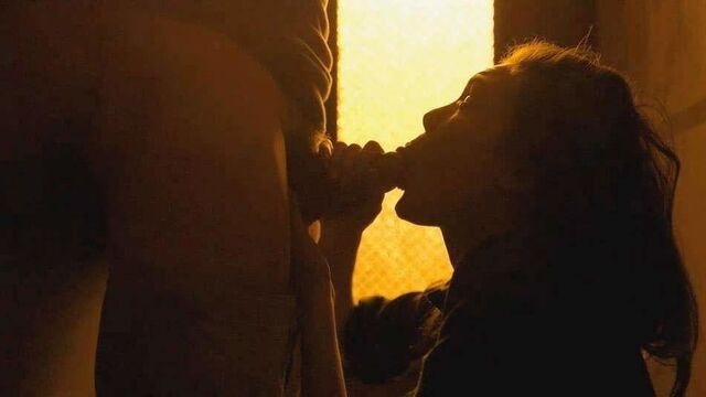 Aomi делает минет от минетчика от 'Love' на scandalplanet.com