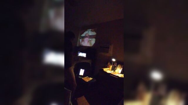 Порно пещерная Gooner в пещерном раю