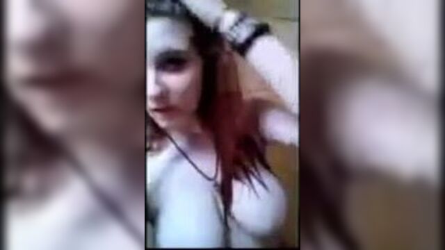 Селфи большие сиськи (подборка с xhamster)