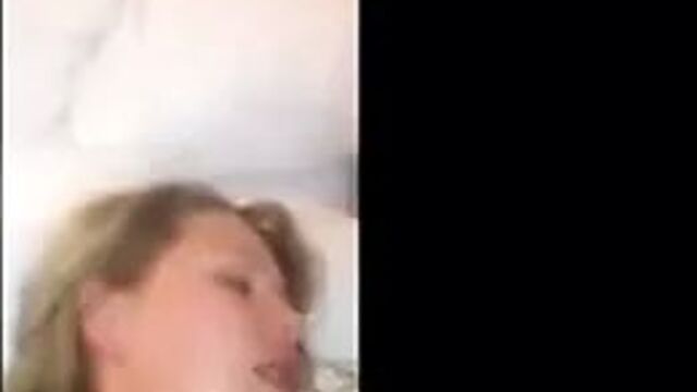 Жена-жадная до спермы жены позволяет кончить в нее