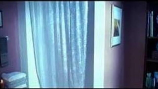 Katharine Isabelle, сцена в душе