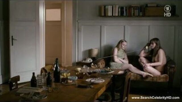 Обнаженная Lena Lauzemis - если не мы, то кто (2011)