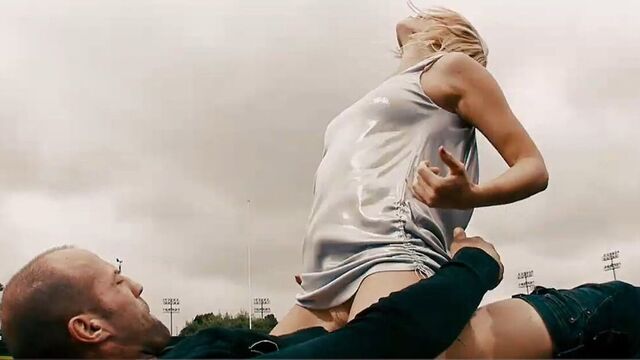 Интенсивный откровенный секс Amy Smart с Crank, высокое напряжение