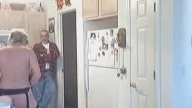 Обнаженная для ремонтника