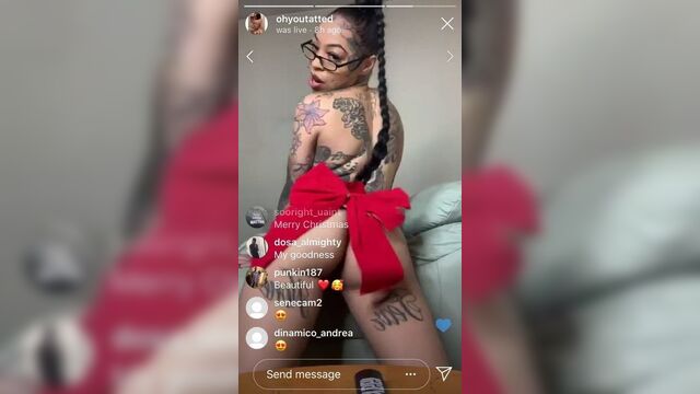 Ohyoutatted сочная и стройная мясистая сексуальная задница тверкает