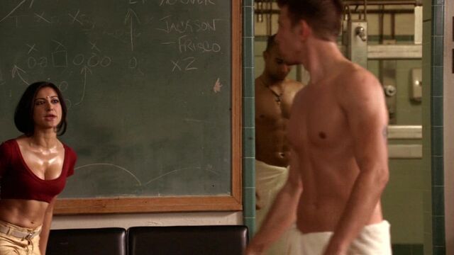 Noureen Dewulf - 'Возвращения' '03