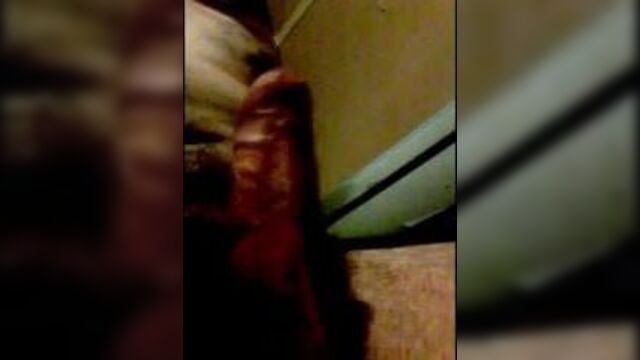 Мой дергающийся пульсирующий хуй