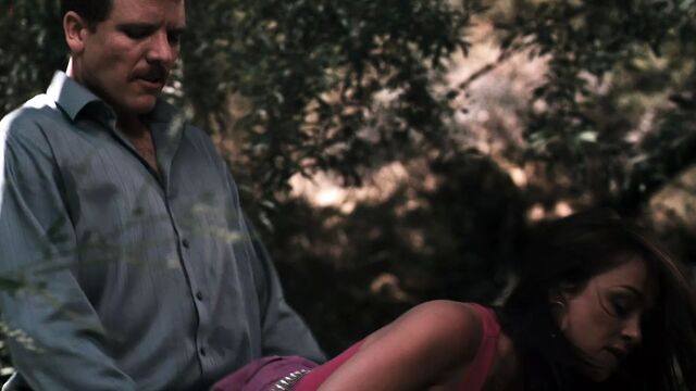 Danielle Harris - жертва (2011)