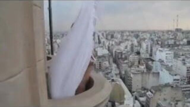 Caliente зашла далеко