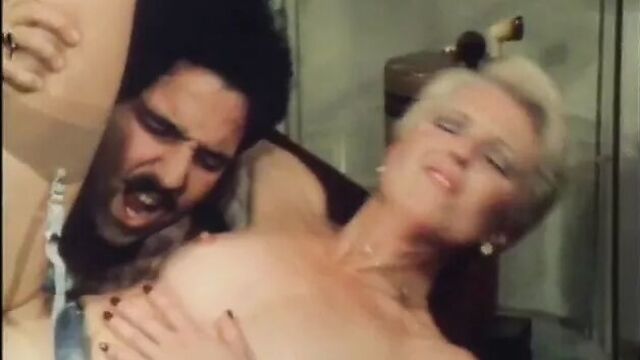 Классический трах в чулках