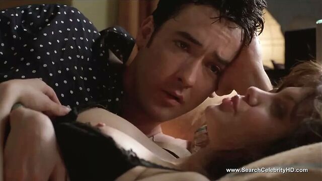 Angelina Jolie обнаженная - толкает олово