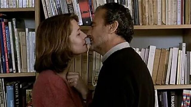 Под песком (2000)