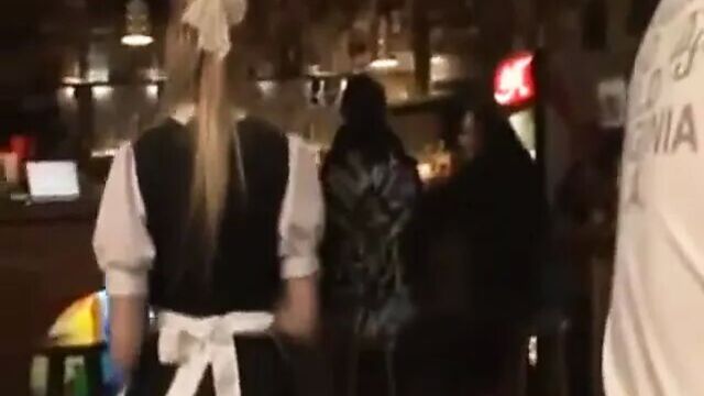 Abigail Johnson - горничная