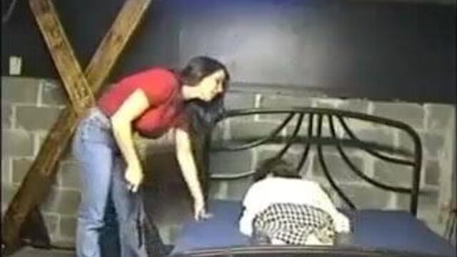 Порка ремнем