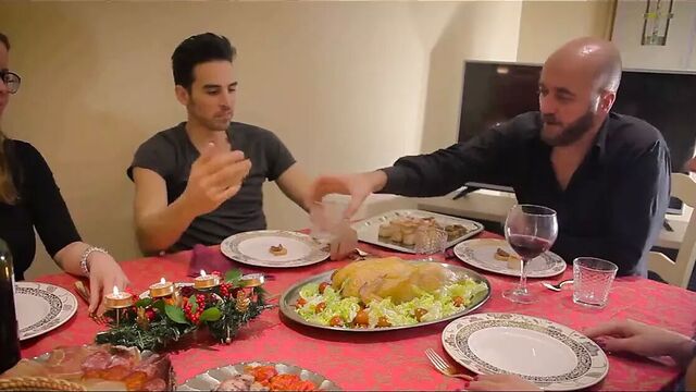 Загипнотизированные невестки