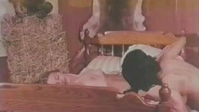 Мама с речным судном (Morganna Roberts)