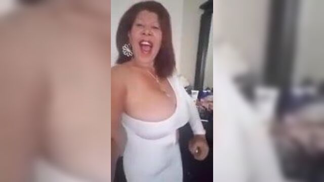 La Tetona Legorreta 2