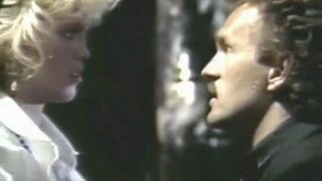 Amber Lynn в черном нейлоне