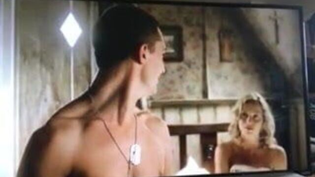 Секс-сцена Tom Hardy - группа братьев