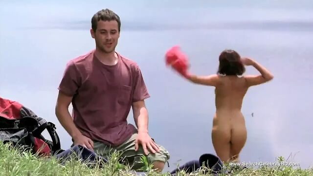 Roxanne Pallett обнаженная - Лейк-Плэсид 3 (2010)