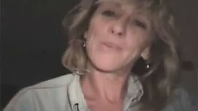 Растянутый уличный анальный секс шлюхи в видео от первого лица