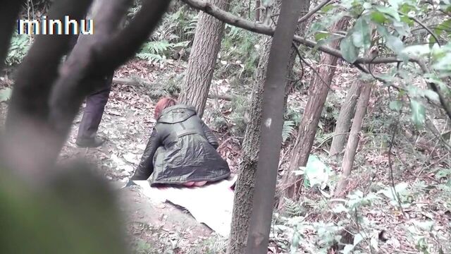 El Anciano и La Mujer