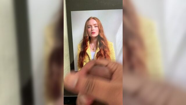 Sadie S. трибьют спермы!