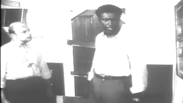 Ночь живых мертвецов, обнаженные девушки-реднеки