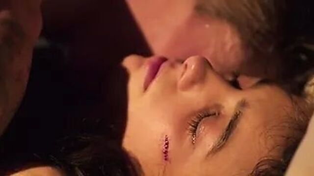 Секс-кукла - Hafsia Herzi (2016)