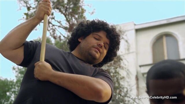 Mindy Robinson - обнаженная - Alpha House (2014)