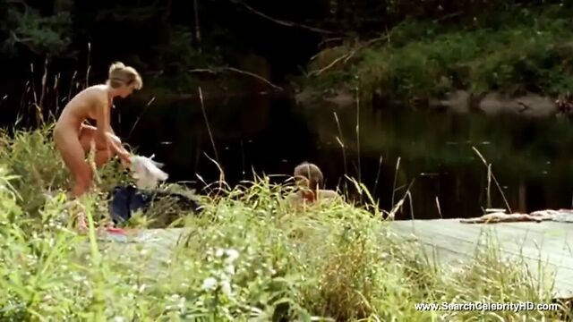 Maria Bonnevie обнаженная - Uskyld (2012)