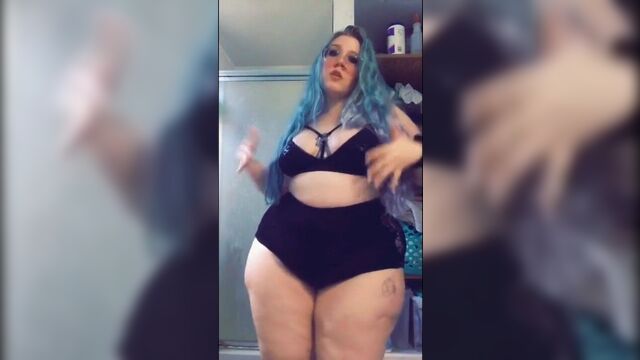 Радуга, груша с огромной задницей, белая девушка -09