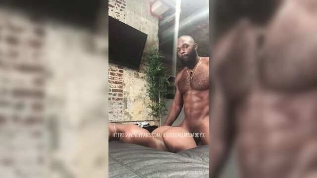 Я хотела быть внутри тебя так долго. Теперь скачу на этом хуе