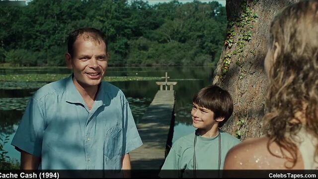 Sophie Groun Gold и скачет на члене дико