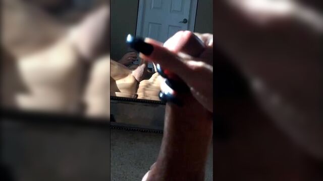 Mia Isabella, дрочка в зеркале