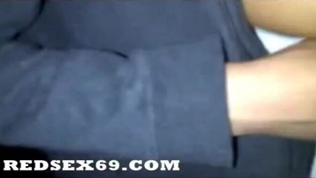 Черные шлюхи изменяют, а также трахаются в задницу