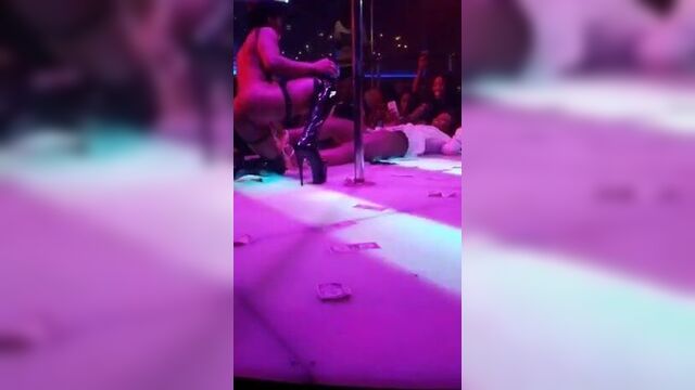 Стрип-клуб (King of Diamonds - Miami)