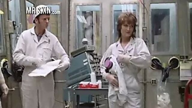 Знаменитости засветили им сисечки, чтобы вы могли сосать у них!