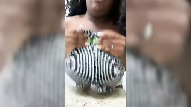 Dezodbaby сиськи в твиттере