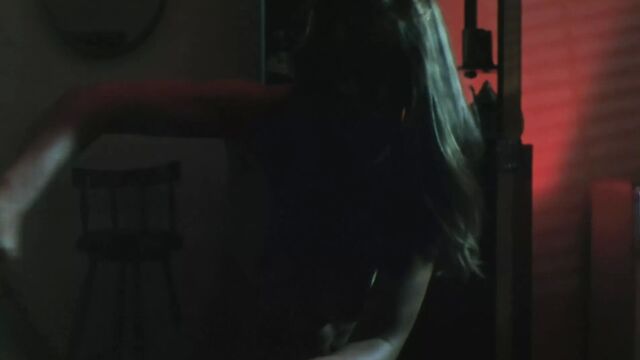 Virginia Hey - 'Сигнализатор' '