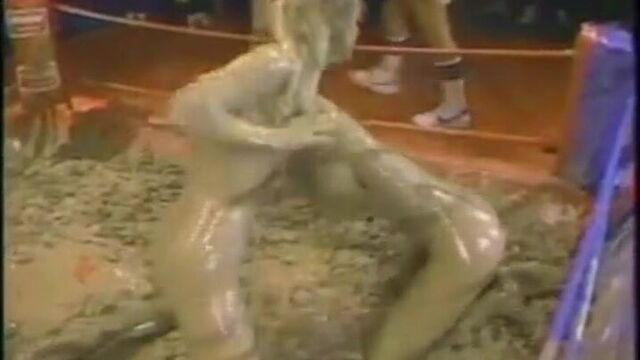 Magic Fries и Sue Bowser