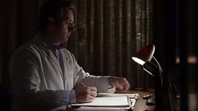 Сцены секса Emily Kinney с мастерами секса