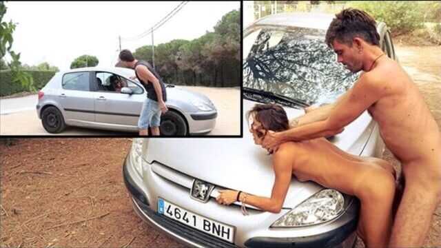 Нудист-водитель берет меня, когда я путешествую автостопом. секс на улице