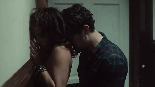 Волшебницы Stella Maeve, топлесс в HD, HD