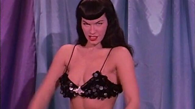 Винтажное соблазнение 01, музыкальное видео (без обнажения)