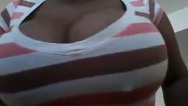 Большие шоколадные сисечки